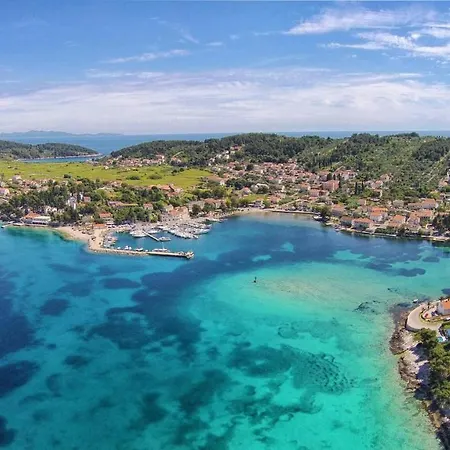 4376a * ルンバルダ